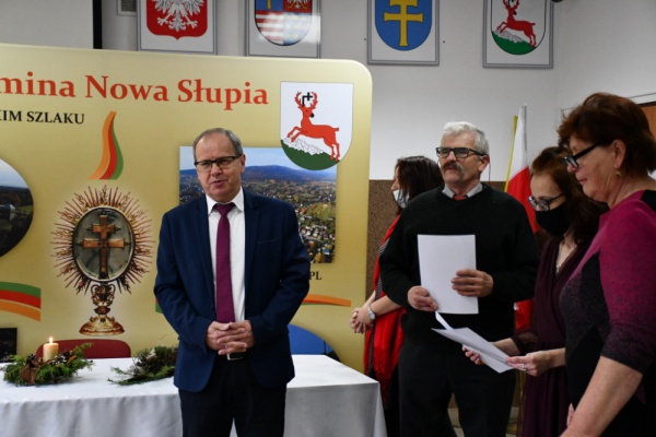 Stypendia dla uczniów od Towarzystwa Przyjaciół Nowej Słupi.